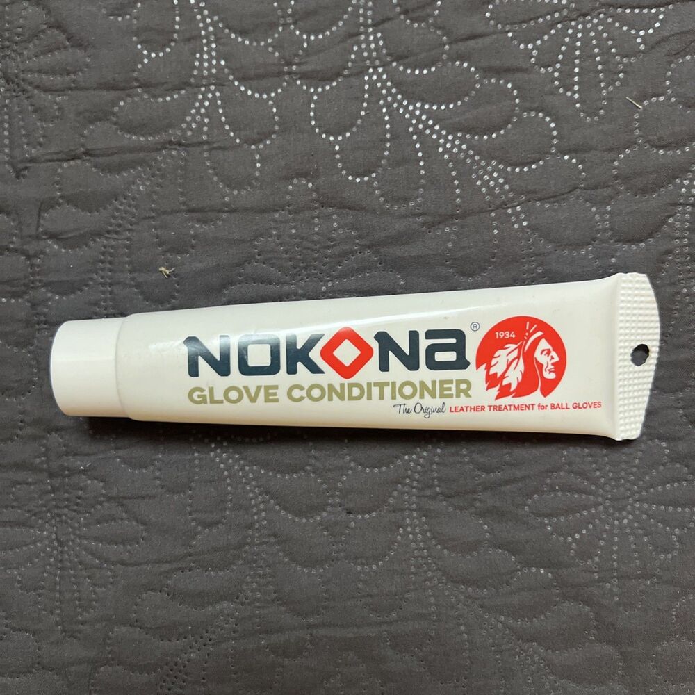 Nokona NLT Glove Conditioner Premium Baseball Softball Mitt Oil Soften Preserve